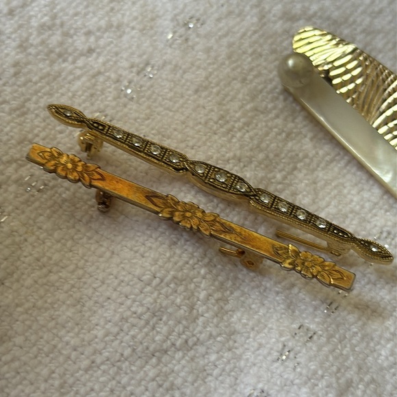 Lot of 9 vintage gold tone 800 silver crystal mother of pearl Bar Brooch main image 3